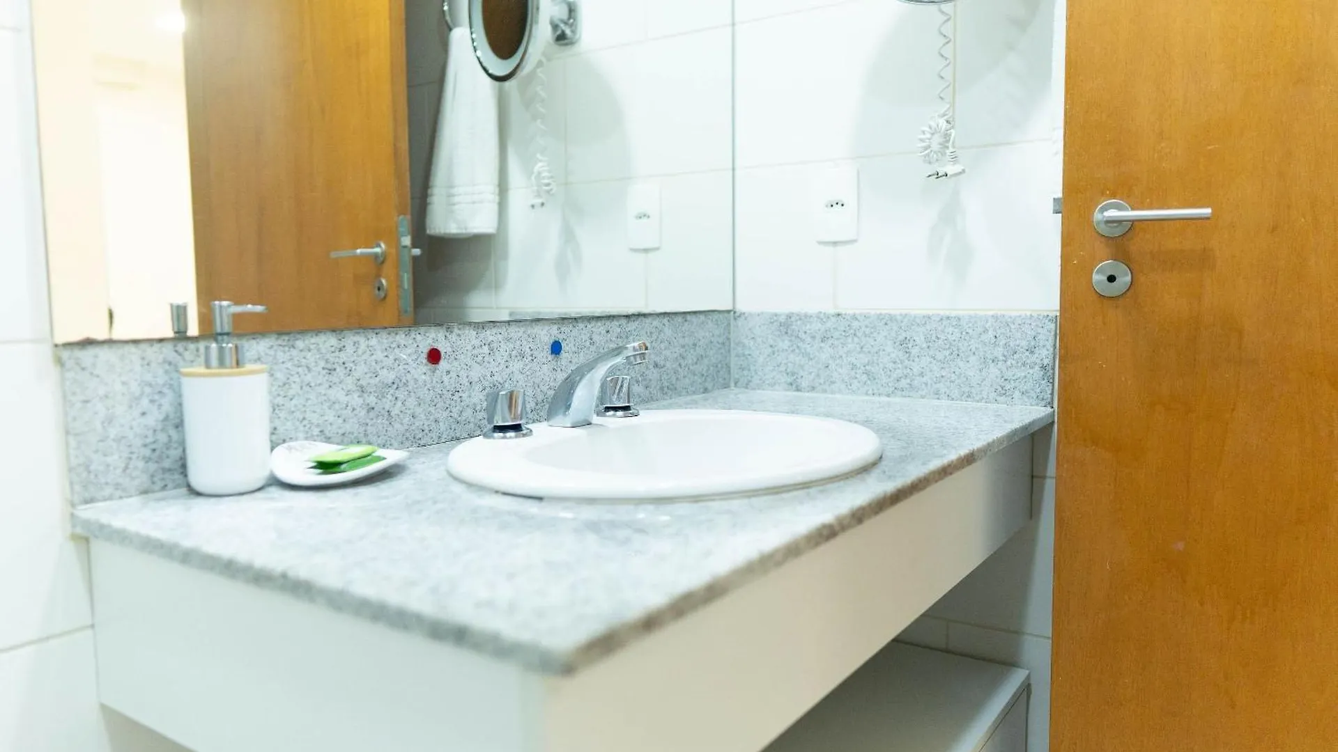 B1113 Flat Com Smart Tv Em Andar Alto Apartment Brasilia