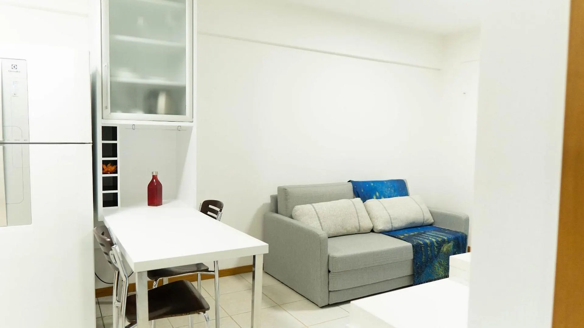 B1113 Flat Com Smart Tv Em Andar Alto Apartamento Brasília